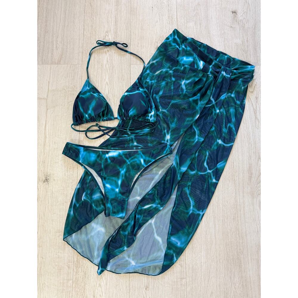 New Swimsuit Set